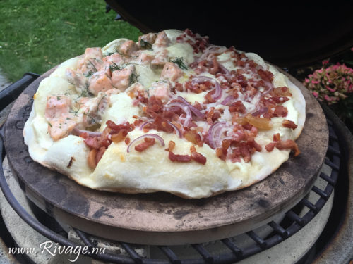 Piza Green Egg Style